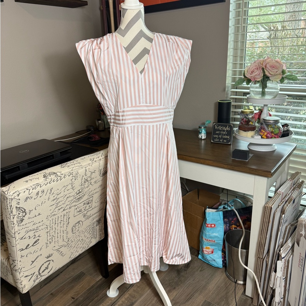 Pink A-Line Midi Dress with Flutter Sleeves
